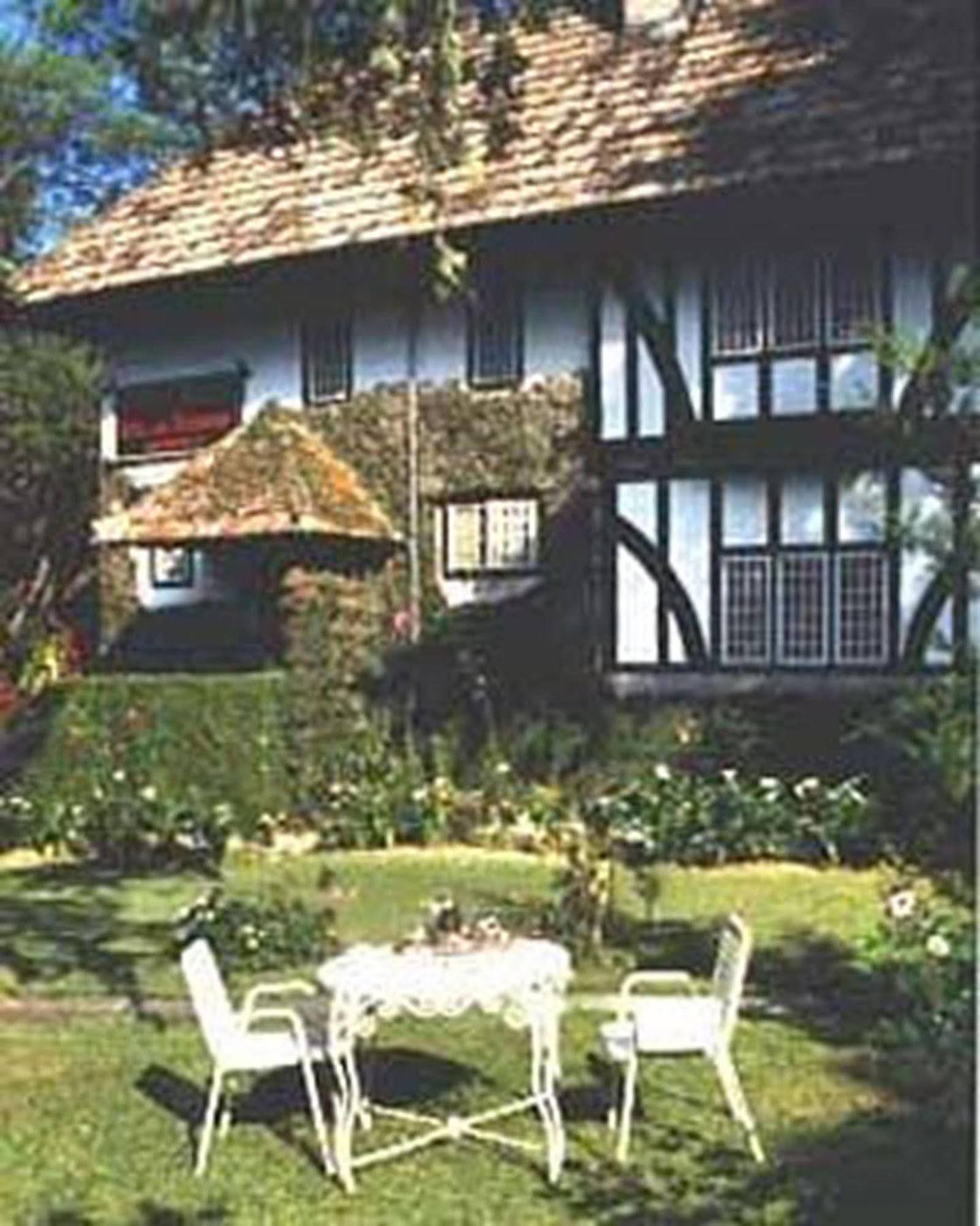 The Smokehouse Hotel & Restaurant Cameron Highlands Exterior photo