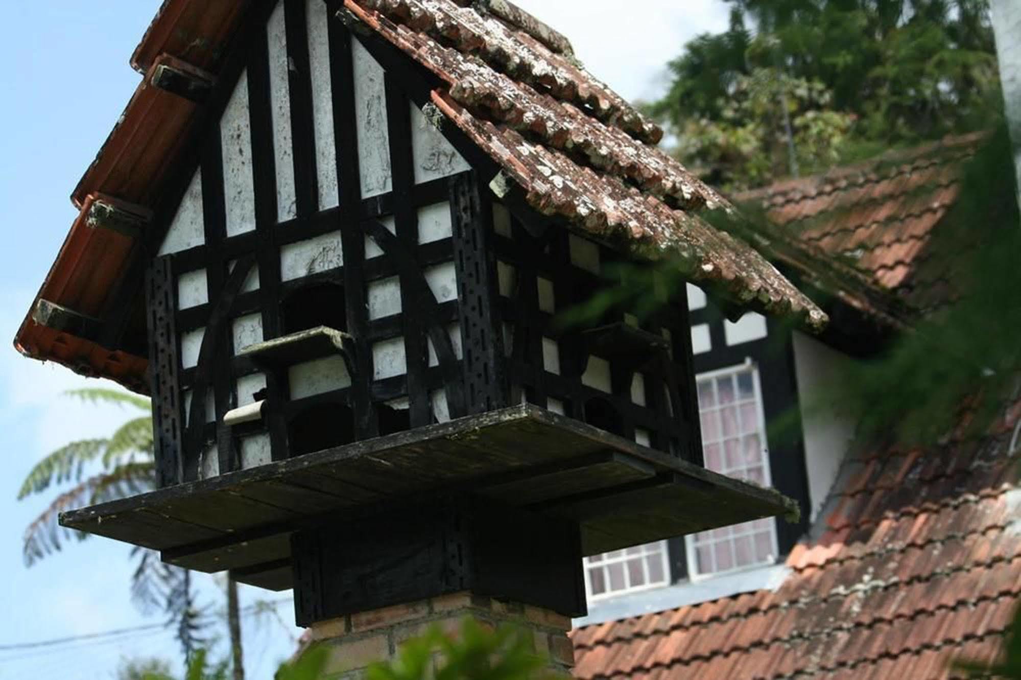 The Smokehouse Hotel & Restaurant Cameron Highlands Exterior photo