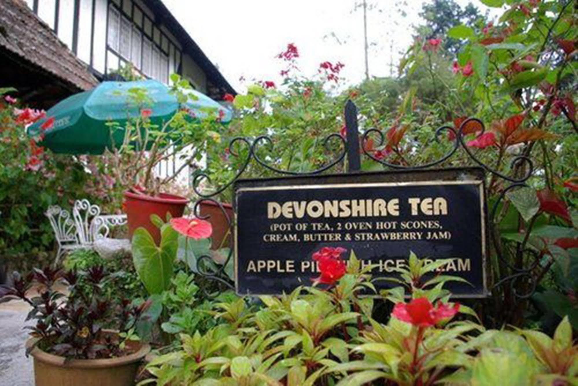 The Smokehouse Hotel & Restaurant Cameron Highlands Exterior photo