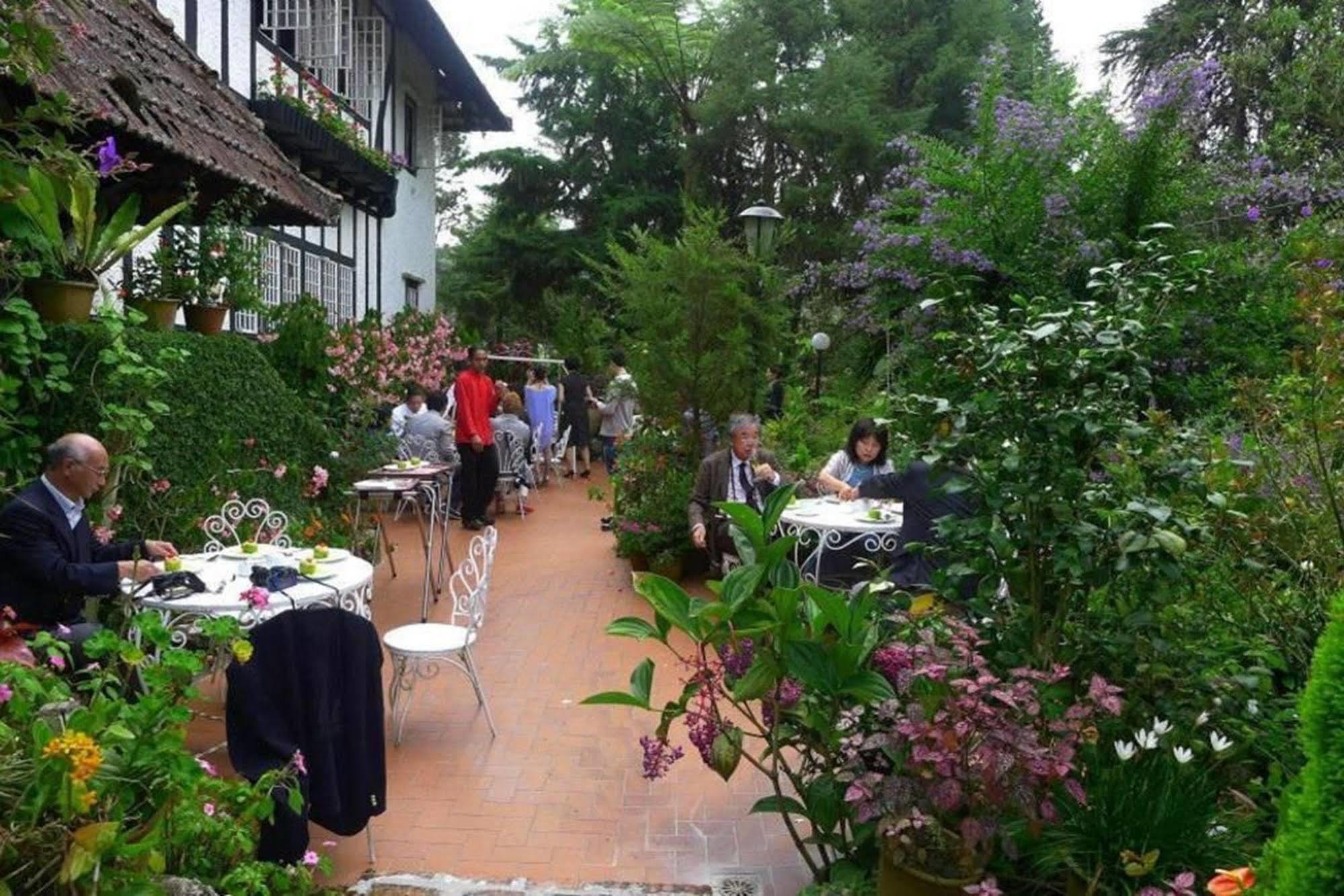 The Smokehouse Hotel & Restaurant Cameron Highlands Exterior photo